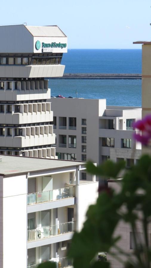 Luna Rossa Rooms Cagliari Eksteriør billede